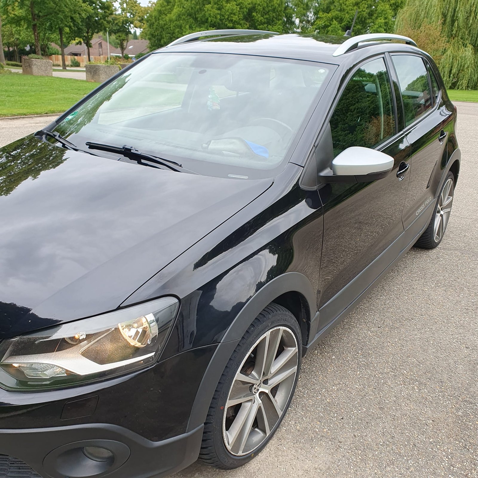 WhatsApp Image 2025-09-26 at 00.07.16