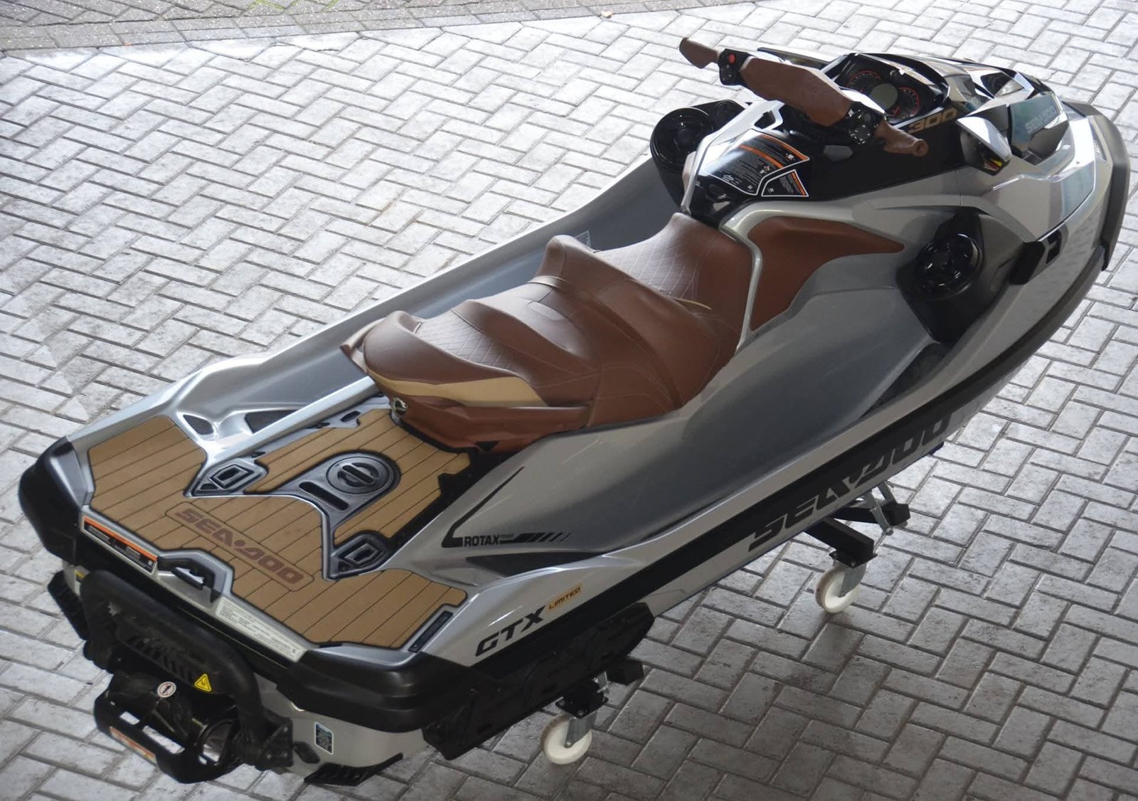 WhatsApp Image 2025-09-26 at 00.16.49 (1)