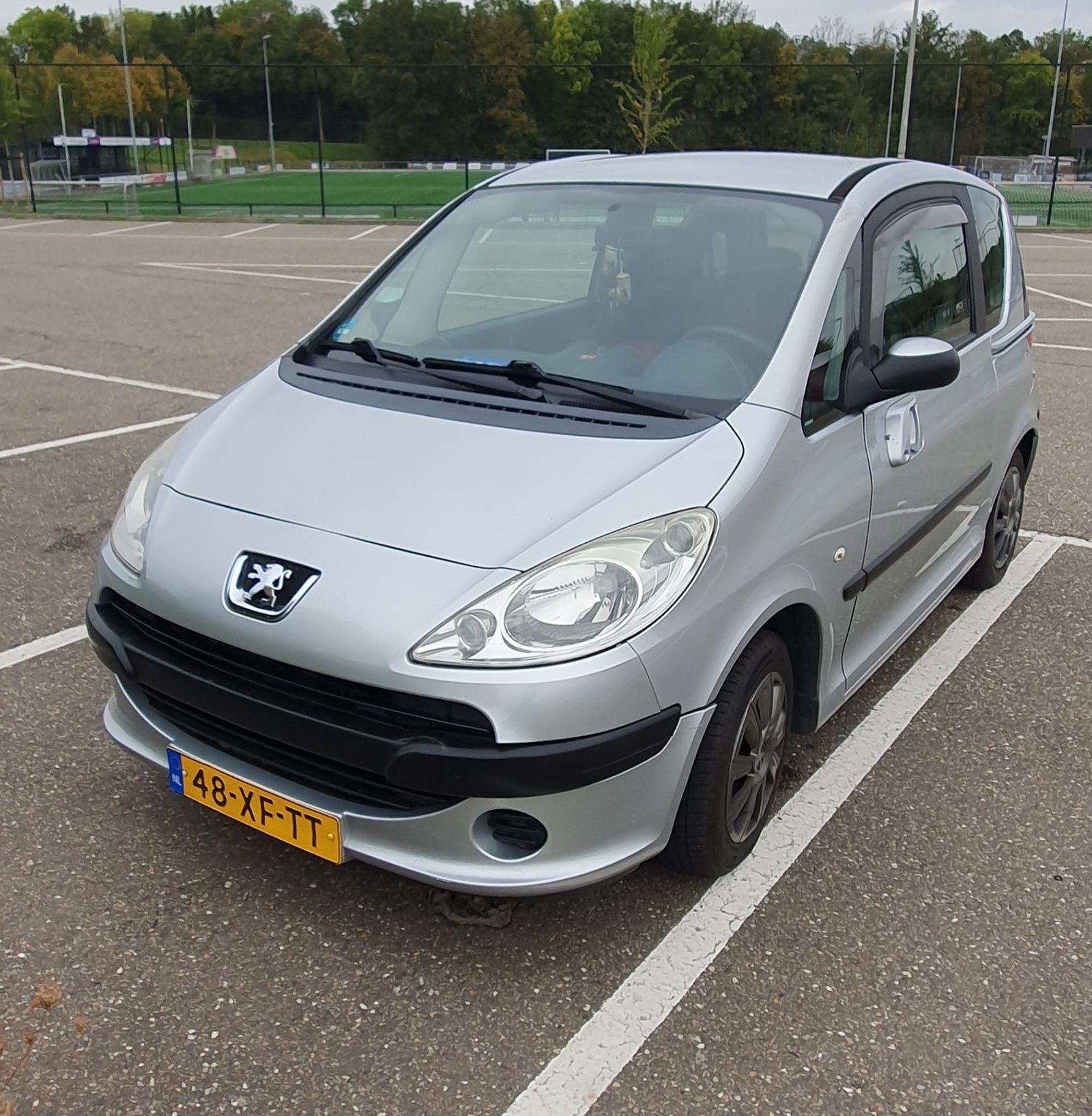 WhatsApp Image 2025-10-06 at 20.30.40